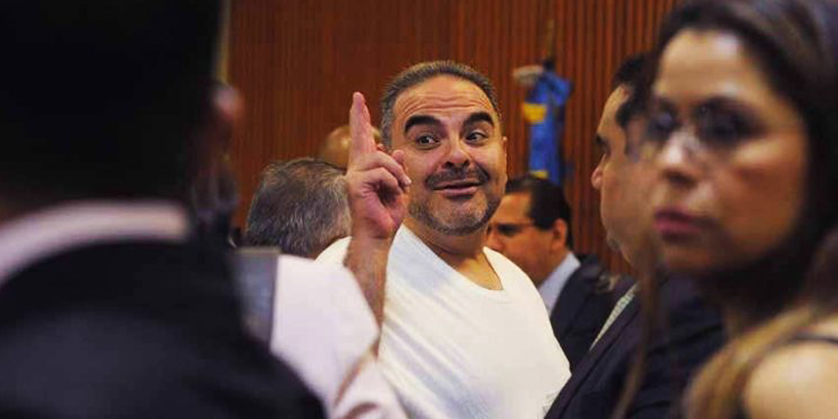 Tony Saca podría salir este año de la cárcel gracias a anulación emitida por la Cámara Penitenciaria tony-saca-podria-salir-este-ano-de-la-carcel-gracias-a-anulacion-emitida-por-la-camara-penitenciaria